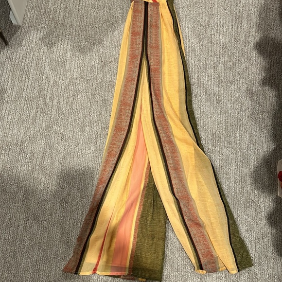 Lulus jumpsuit, size small, barely worn - Picture 2 of 2